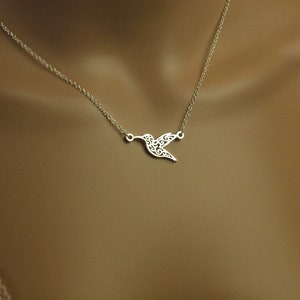 Collier pendentif oiseau colibri motif argent
