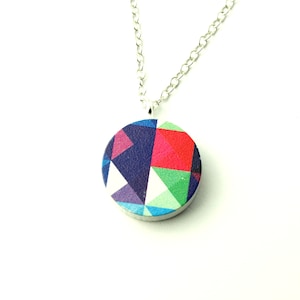 Kette Holz Dreiecke retro Muster farbig bunt blau rot Anhänger silbern golden bronze