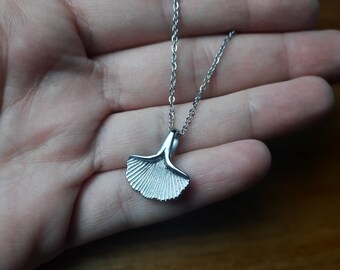 Chain Ginkgo Leaf Stainless Steel Pendant Golden Silver Color of your choice
