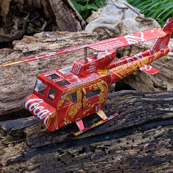 Recycled Tin Can Model: Coke Hue Helicopter