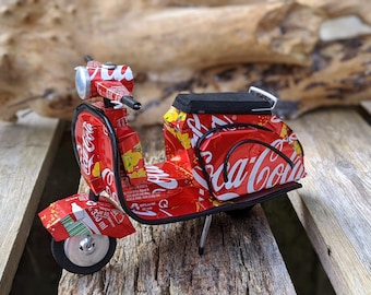 Recycled Tin Can Model/Lambretta Coke