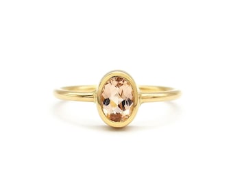 Tourmaline gold ring, 750 gold ring, ring size 49