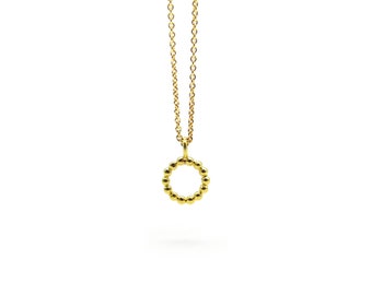 delicate 750 gold chain, 750 gold pearl circle pendant with gold chain