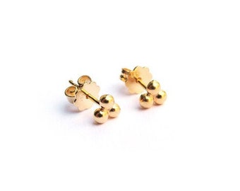gold-plated ear studs made of three beads, gold ball earrings