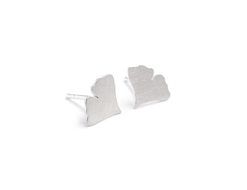 Ginkgo leaf stud earrings, silver ginkgo leaf earrings image 1