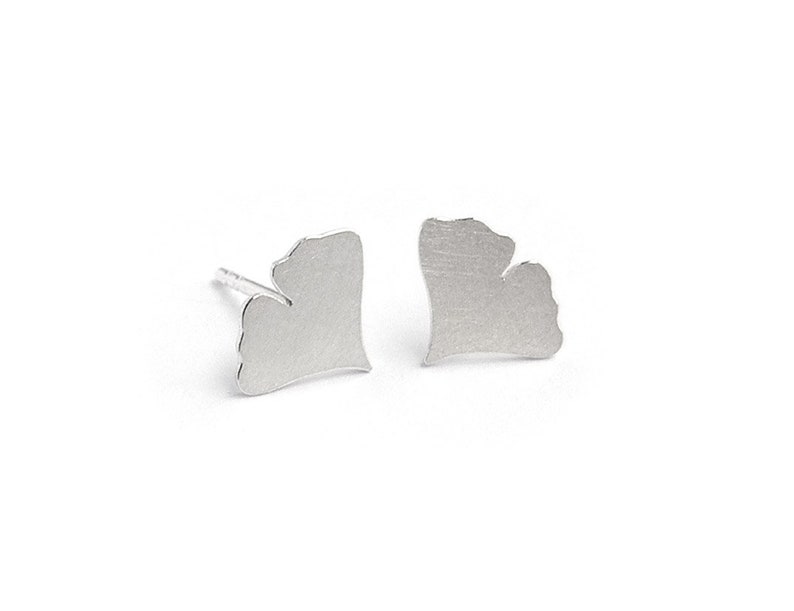 Ginkgo leaf stud earrings, silver ginkgo leaf earrings image 2