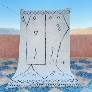 Beni ourain rug- Authentic Moroccan Rug- Custom Beni Ourain rug- Beni Rug- Large Moroccan Rug- White& Black Rug- Custom rug