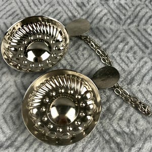 sommeliers cup, 2 sommeliers cups with chains Wine tasting cup, wine gifts, Tastevin, French wine, vintage French, French collectible,