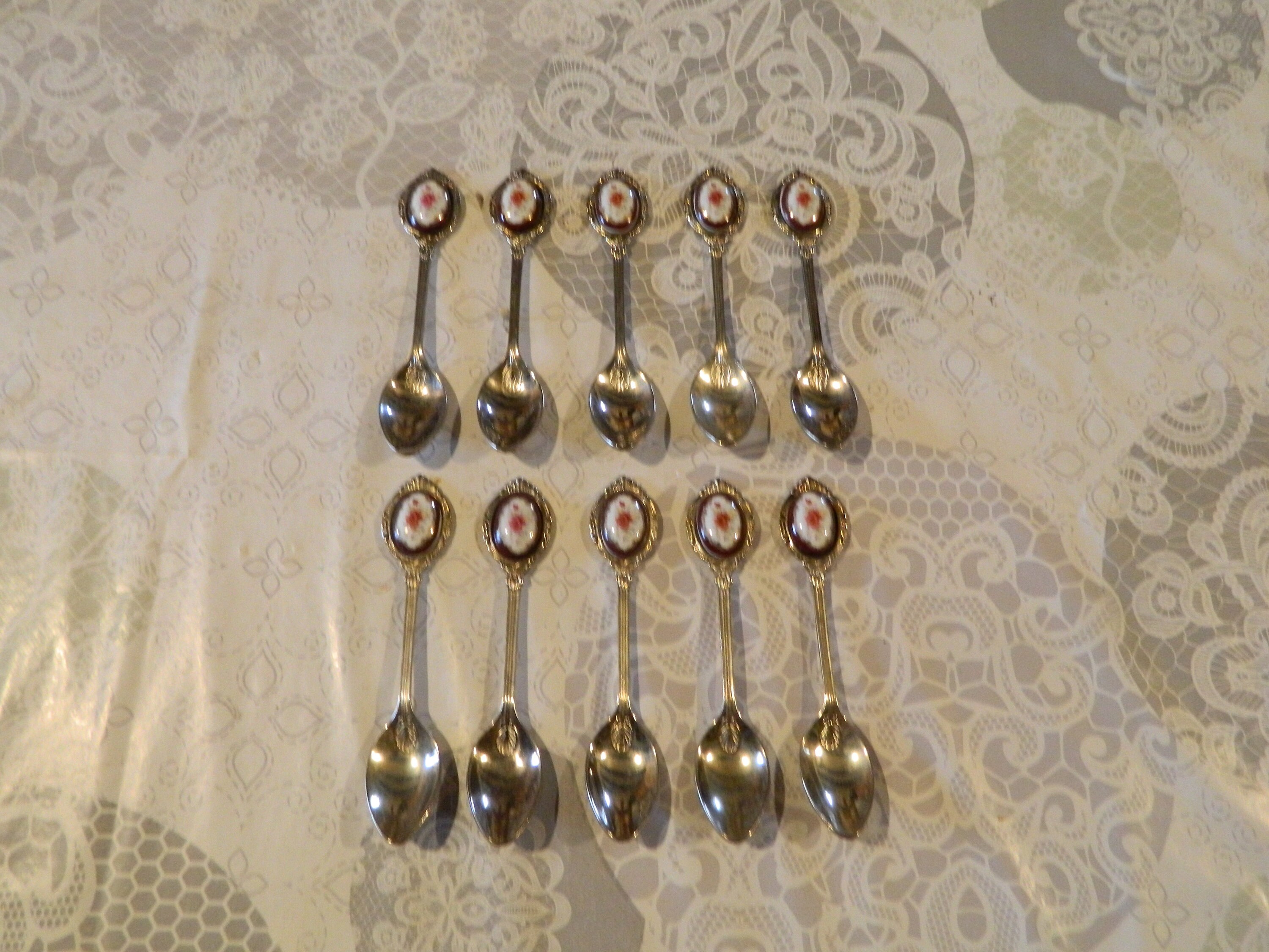 Cuillères d'émail, Cuillères Français, Ensemble de 10 Cuillères, Décor Français Cru, Décoration Tabl