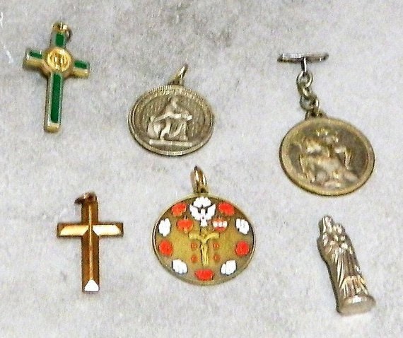 Croix en Métal, Crucifix Métallique, Croix Métalliques, Pendentif Croix, Cadeaux Croisés, Religieux 