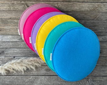 Filzkissen/ Stuhlkissen in verschiedenen Größen 2-lagig mit Füllung/ wendbar/ zweifarbig möglich/ kostenlose Farbmuster gern vorab