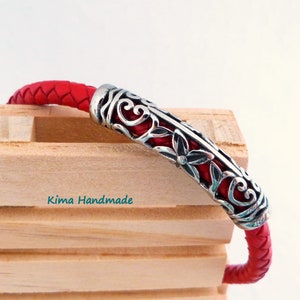 Unisex leather bracelet, round red leather bracelet, stainless steel interpiece bracelet, gift for men and women, Father's Day, Mother's Day gift image 2