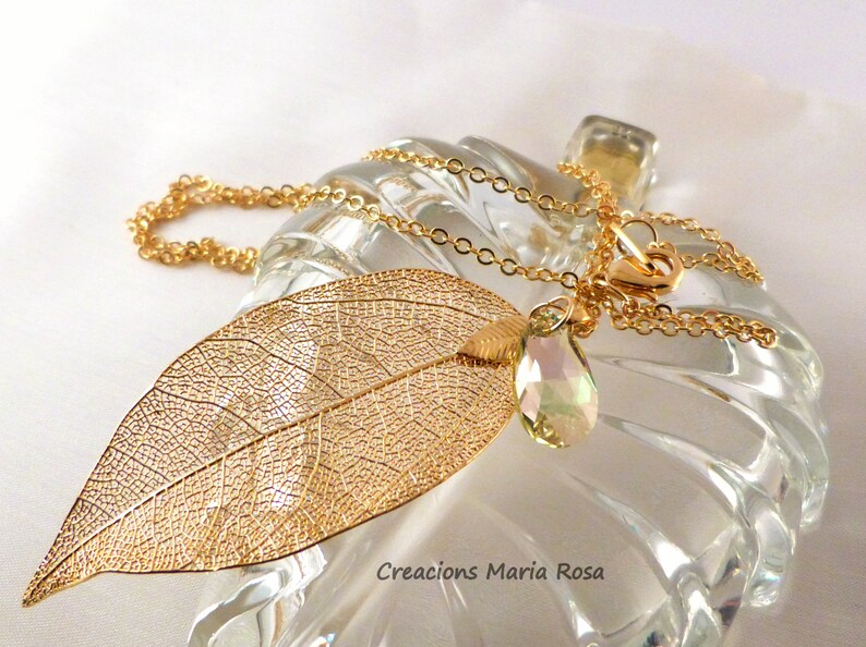 Gold Filigree Leaf Pendant with Swarovski image 2