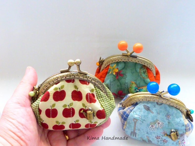 handmade cloth purse purse with mouthpiece Wallet with apple print coin carrier small purse gift woman wallet