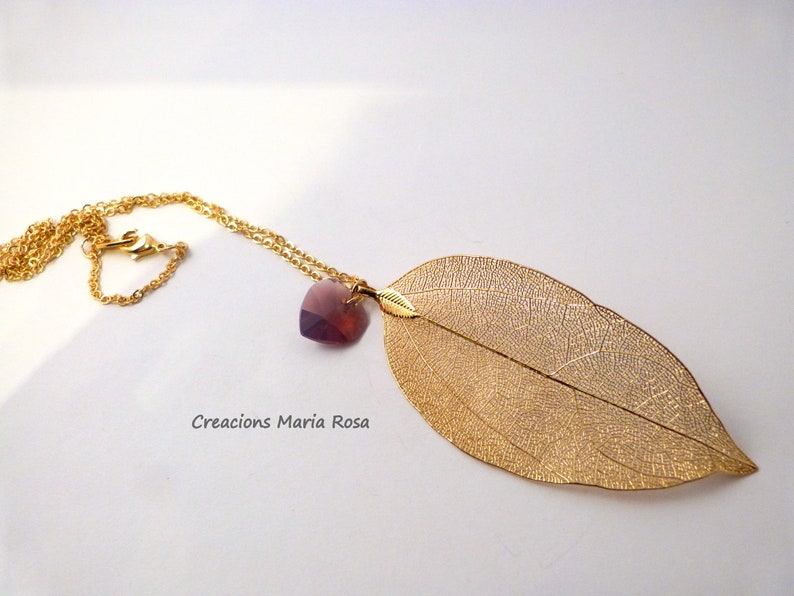 Gold Filigree Leaf Pendant with Swarovski Bild 4