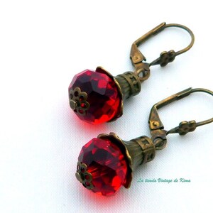 Vintage style crystal earrings Red