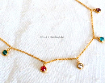 Collana con ciondoli colorati, collana minimalista, collana in acciaio inossidabile dorato, regalo per la festa della mamma, regalo per lei, gioielli minimalisti