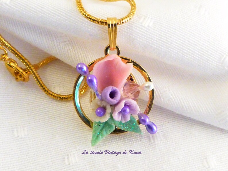 Pendant with tiny flowers Rosa/Malva