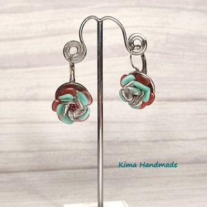 boucles d'oreilles florales, boucles d'oreilles pendantes, boucles d'oreilles en acier inoxydable, boucles d'oreilles cadeaux pour femmes, boucles d'oreilles faites à la main, boucles d'oreilles cadeaux de Noël image 3