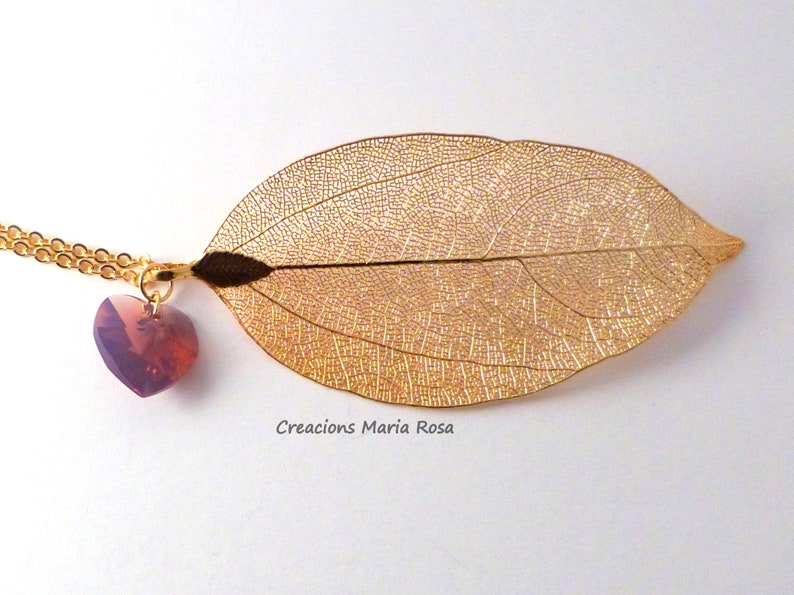 Gold Filigree Leaf Pendant with Swarovski Bild 3