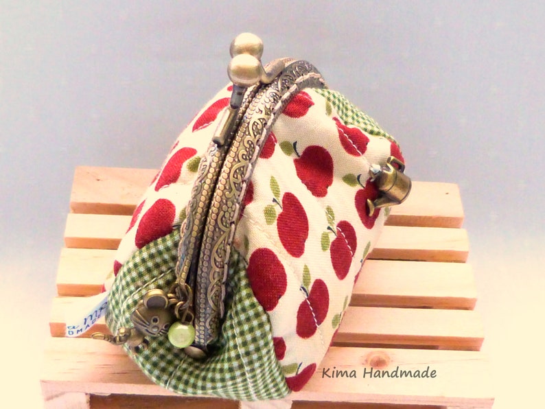 handmade cloth purse purse with mouthpiece Wallet with apple print coin carrier small purse gift woman wallet