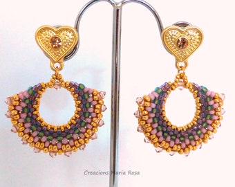 Pendientes chandelier, pendientes corazón dorado, pendientes de mujer,aretes hechos a mano, perdientes rosa dorado, aretes para novia, damas