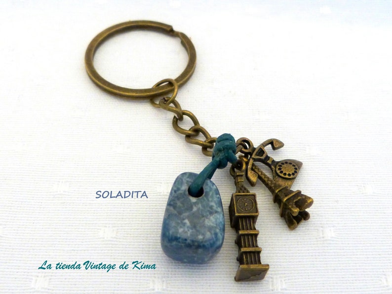 Keyrings with semiprecious stones image 2