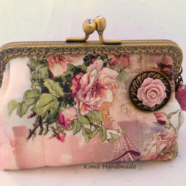 Fabric purse with mouthpiece, fabric wallet, handmade purse, vintage style purse, women's wallet, floral printed purse