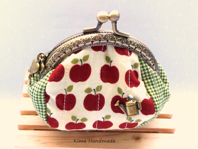 handmade cloth purse purse with mouthpiece Wallet with apple print coin carrier small purse gift woman wallet