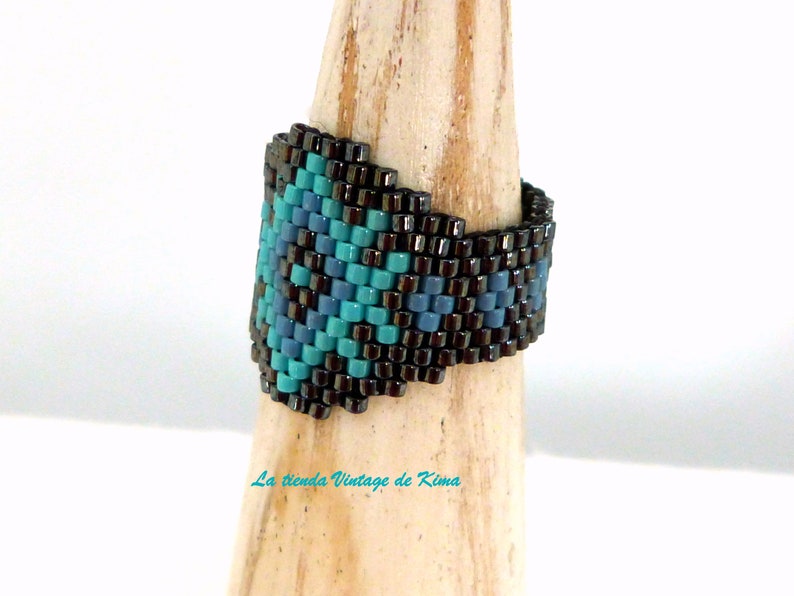 Peyote ring, boho ring, handmade, crystal miyuki, blue and black, ring image 3