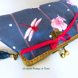 Purse with nozzle dragonfly and birds image 3