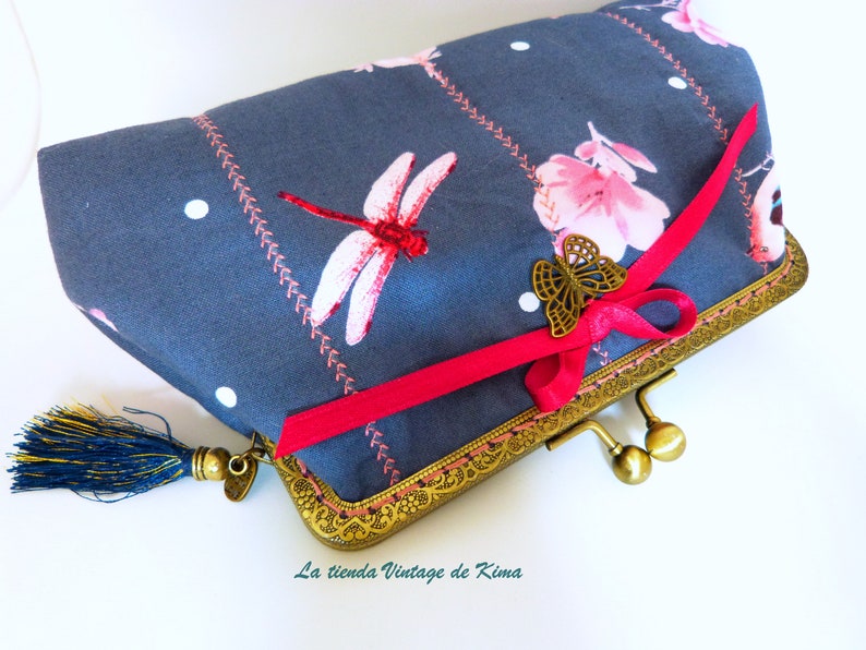 Purse with nozzle dragonfly and birds image 3