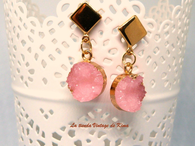 Button earrings with natural stone druzy Pink