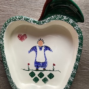 Plato de tarta vintage con forma de manzana de los años 80