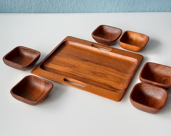 Beautiful 1960s cabaret made of teak wood