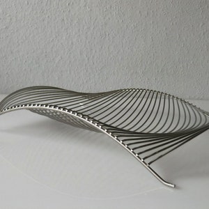 Designer fruit bowl “Wave” from Platt & Young