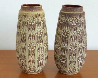 Discretos jarrones de belleza de Scheurich