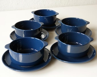 Cinco tazas de sopa/cuencos para cereales de Melitta en azul cobalto.