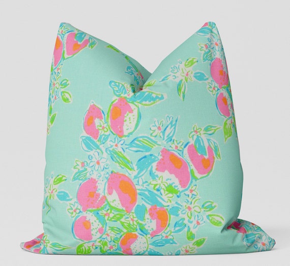 Lilly Pulitzer Pink Lemonade Pool Blue Lilly pulitzer pillow | Etsy