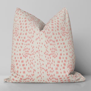 Les Touches  Pillow Cover / Petal Pink