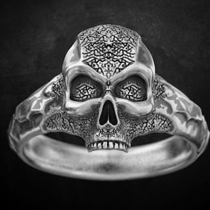 Skull Sterling Silver Ring, Biker&#39;s ring, Biker Jewelry