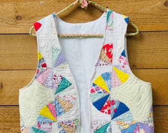 Quilted vest, made to order, handmade vest, vintage quilt, upcycled quilt, snail trail quilt