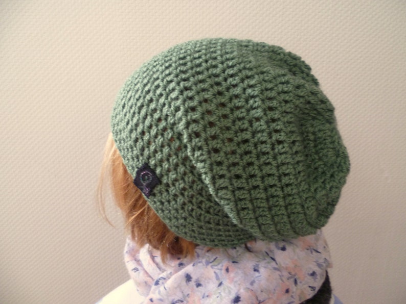 Bonnet annuel Hanna , bonnet pour femme, bonnet de transition, bonnet d'automne pour femme, bonnet léger, bonnet pour femme d'hiver, choix de couleurs image 3