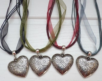 Necklace with heart - different colors to choose from