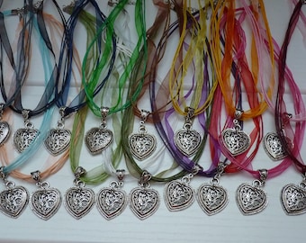 Dirndl necklace with heart pendant in antique silver - various colors to choose from