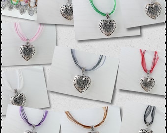 Necklace with heart pendant traditional style