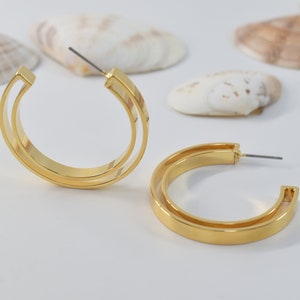 Geometric earrings, EG-108G, 2pcs, 16K shiny gold plated brass, Nickel free, Outer 35mm, 4mm wide