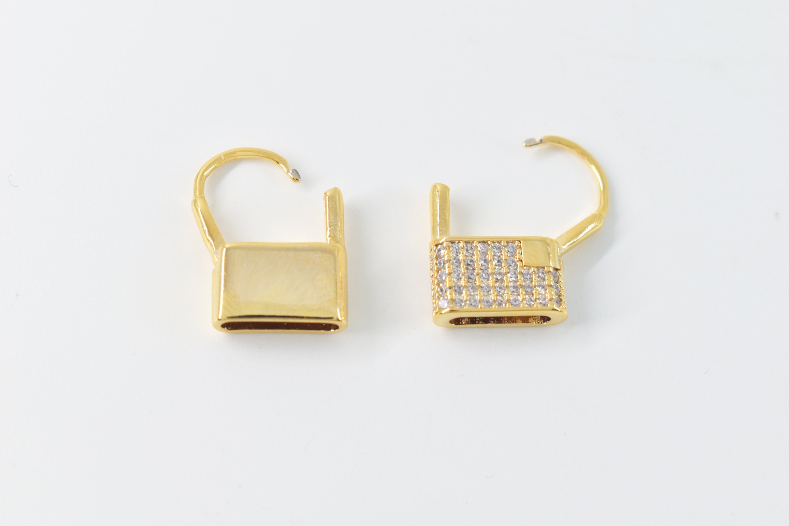 Padlock Earrings, EW-70G, 1 Pair, 16K Shiny Gold Plated