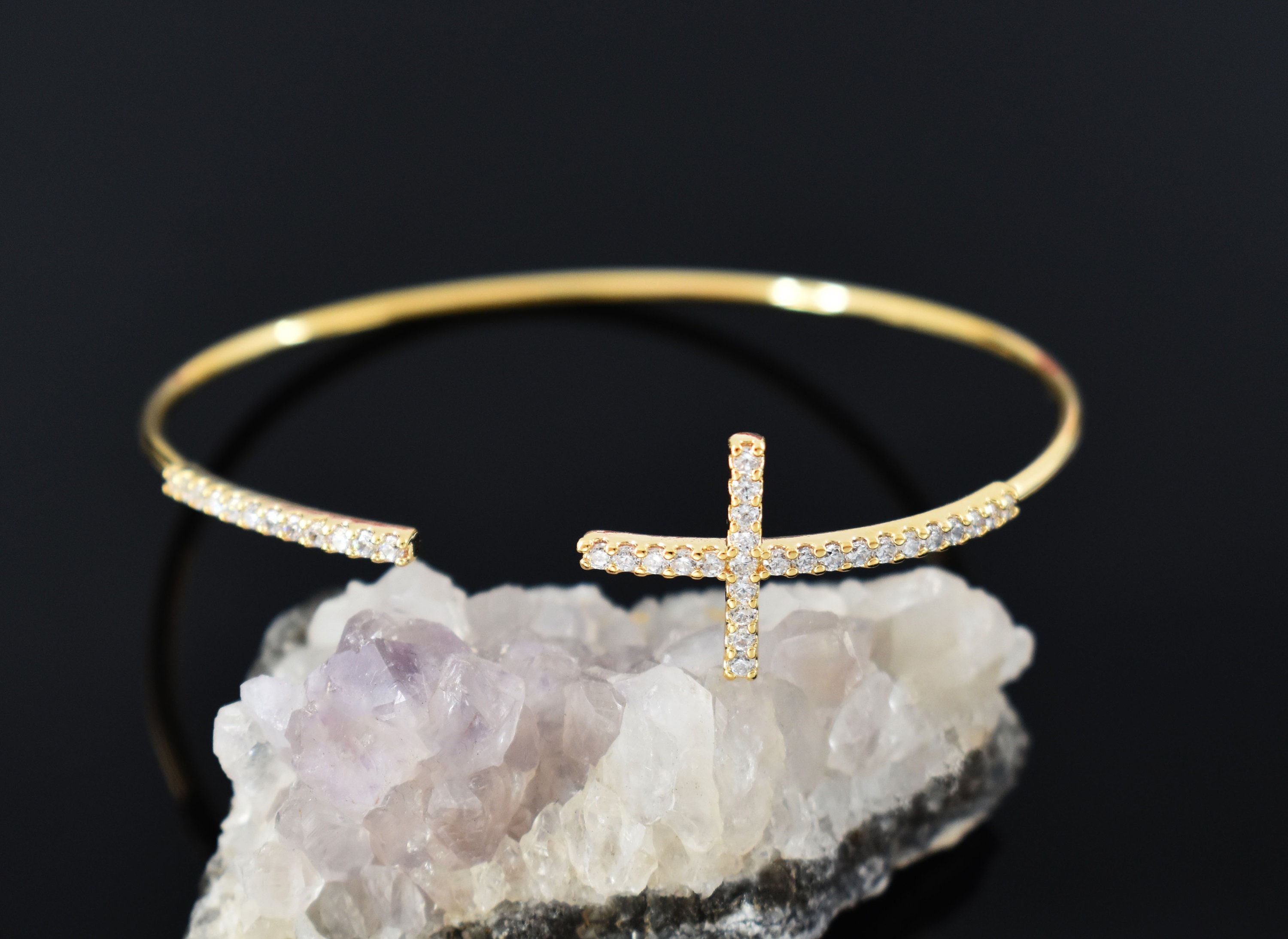 CZ Cross Bangle, BK-08G, 1piece, 16K Shiny Gold Plated Brass CZ Cross Bangle, BK-08G, 1piece, 16K Shiny Gold Plated Brass