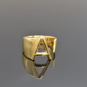 Anillo alfabético, SARW-AG, A, 1pc, latón chapado en oro brillante de 16 quilates, letra mayúscula, interior de 16 mm, baño de oro mejorado, anillo ajustable